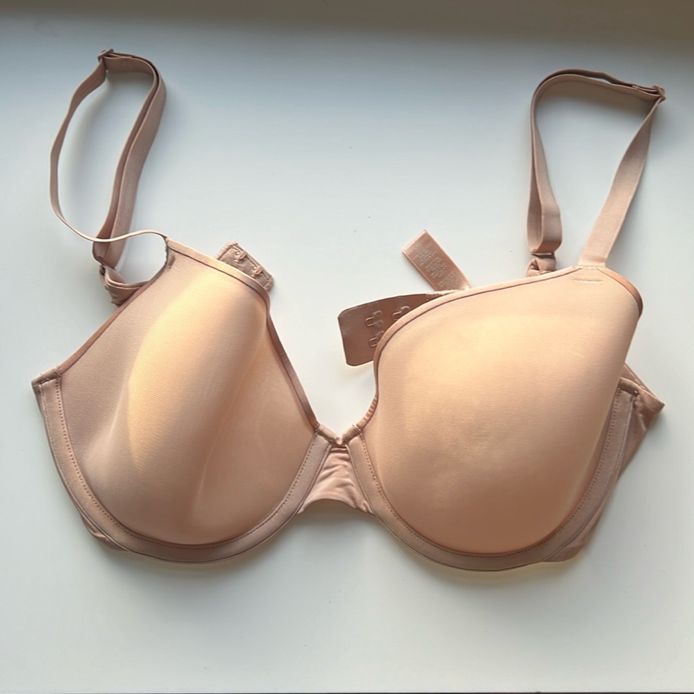 Like new Skims Weightless Demi Bra Bra Size 34D